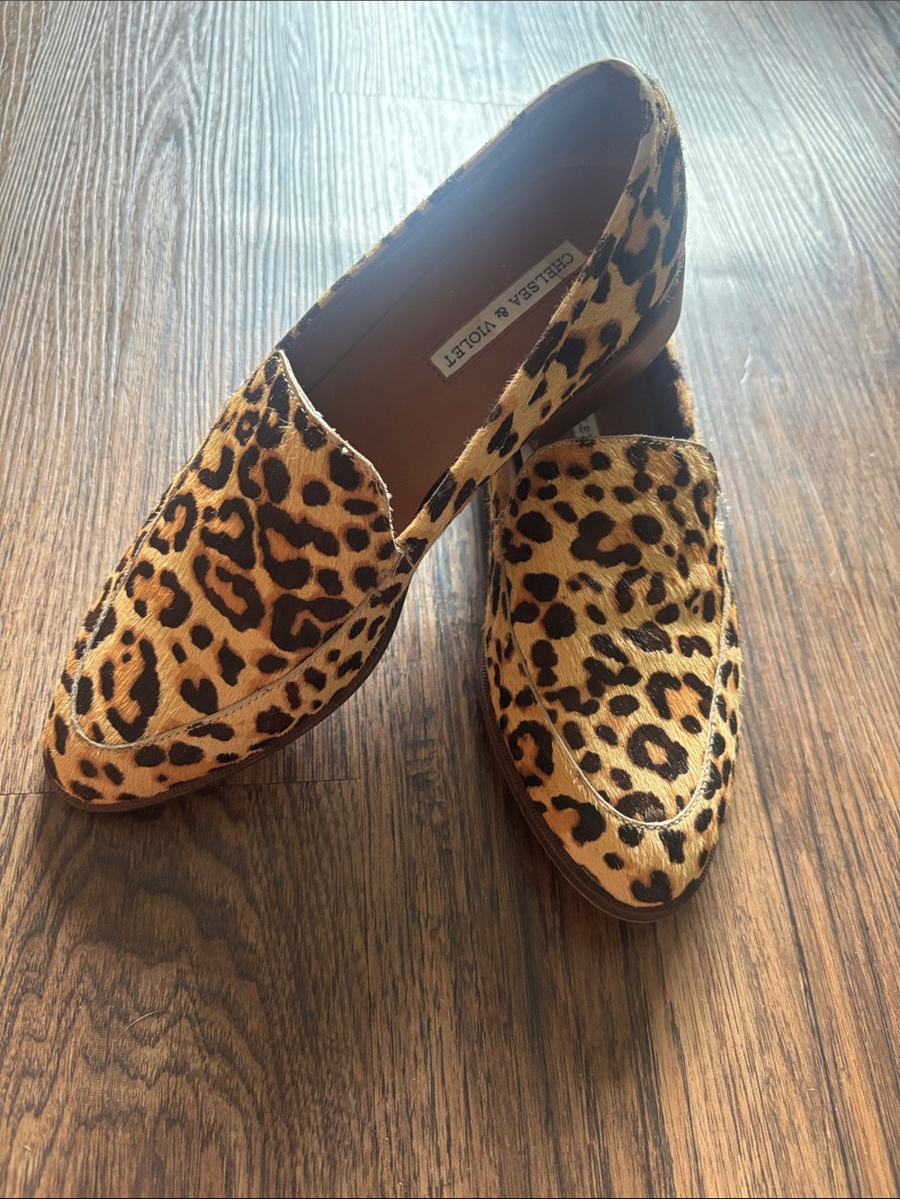 Chelsea & Violet Leopard Calf Hair Loafers Size 6.5 Pointed Toe Penny Loafer Fla